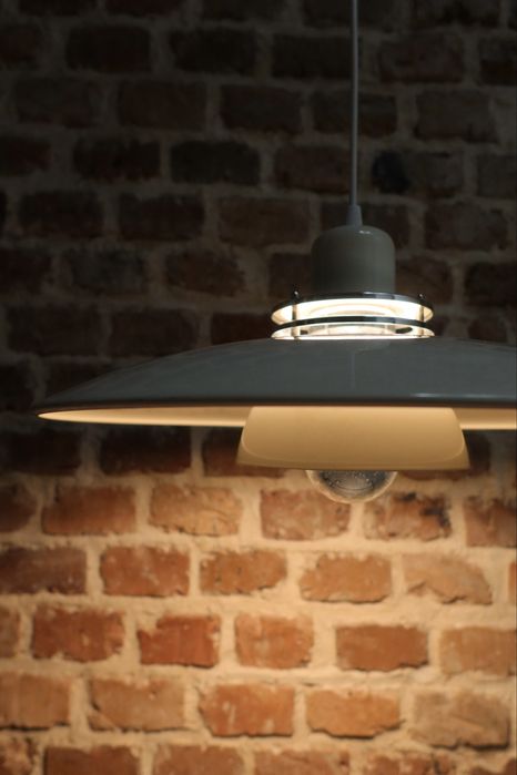 Biała duńska lampa wisząca Belid vintage space age 1980