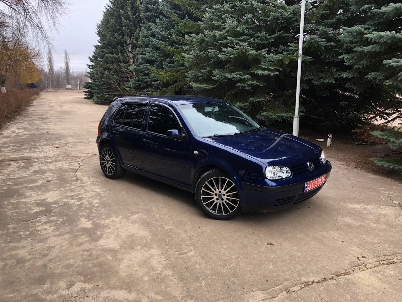 Продам Volkswagen Golf