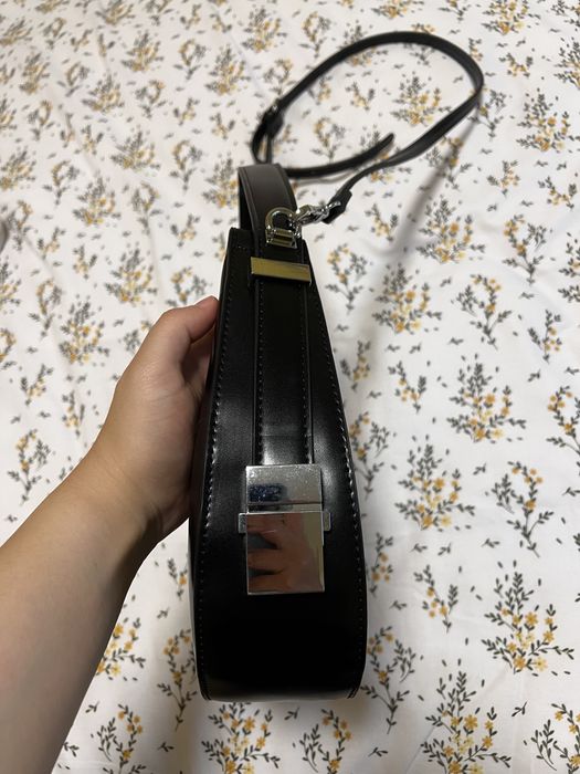 Mala marca YSL NOVA