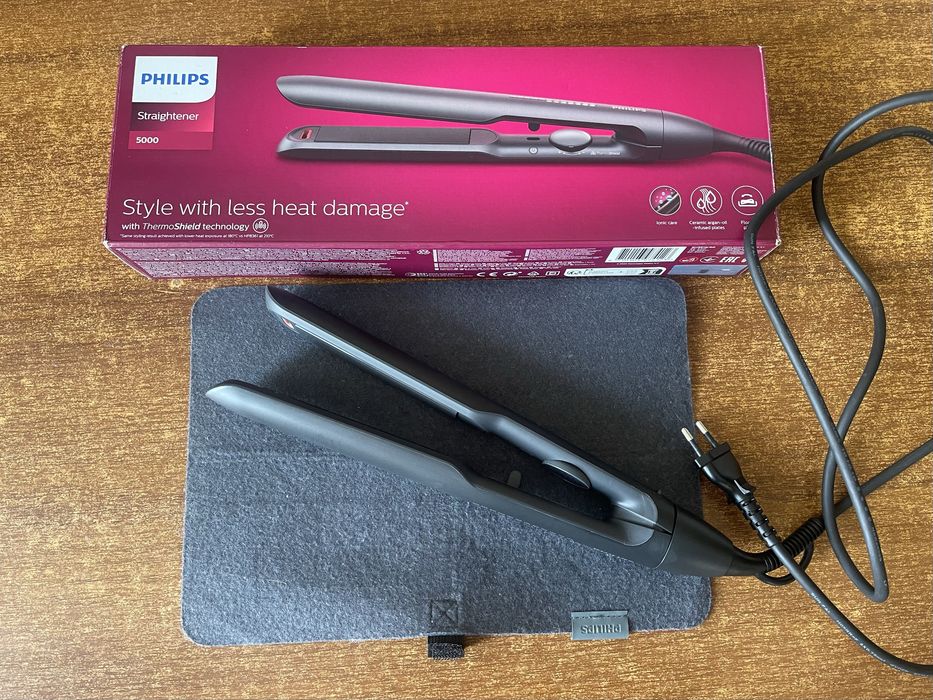 Вирівнювач волосся Philips BHS510/00