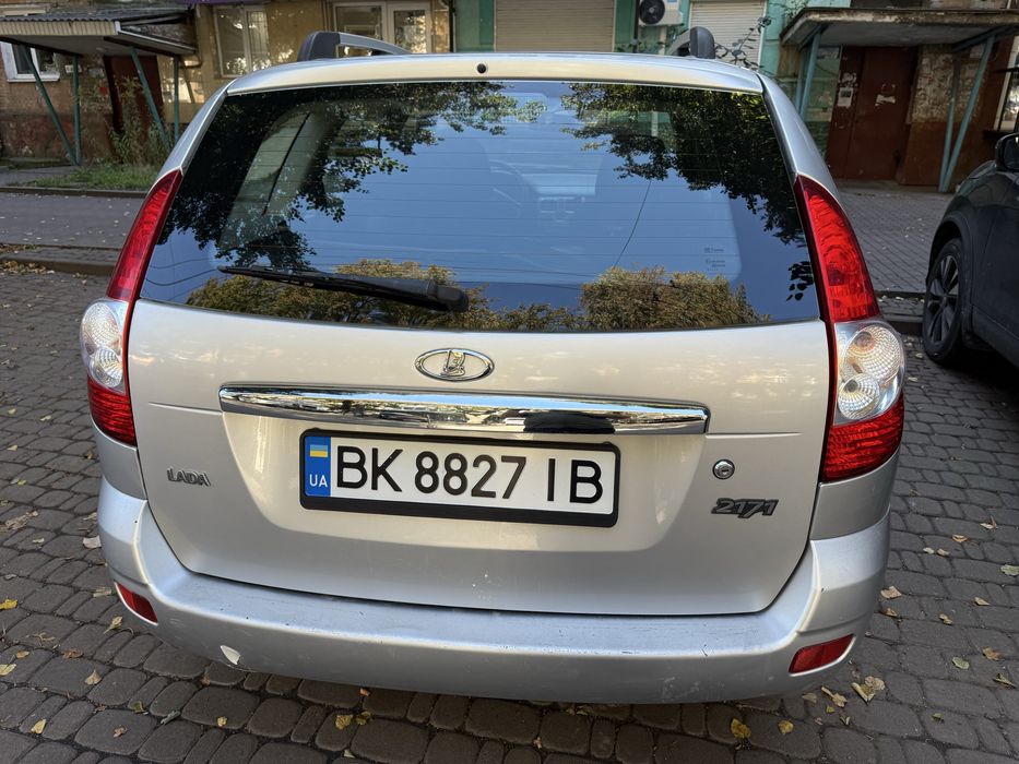 Продам Priora в універсалі