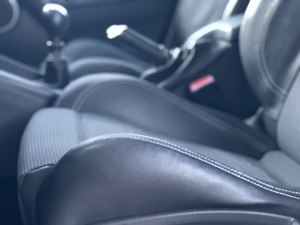 Para venda renault megane Gt line imaculada com garantia de 24 meses