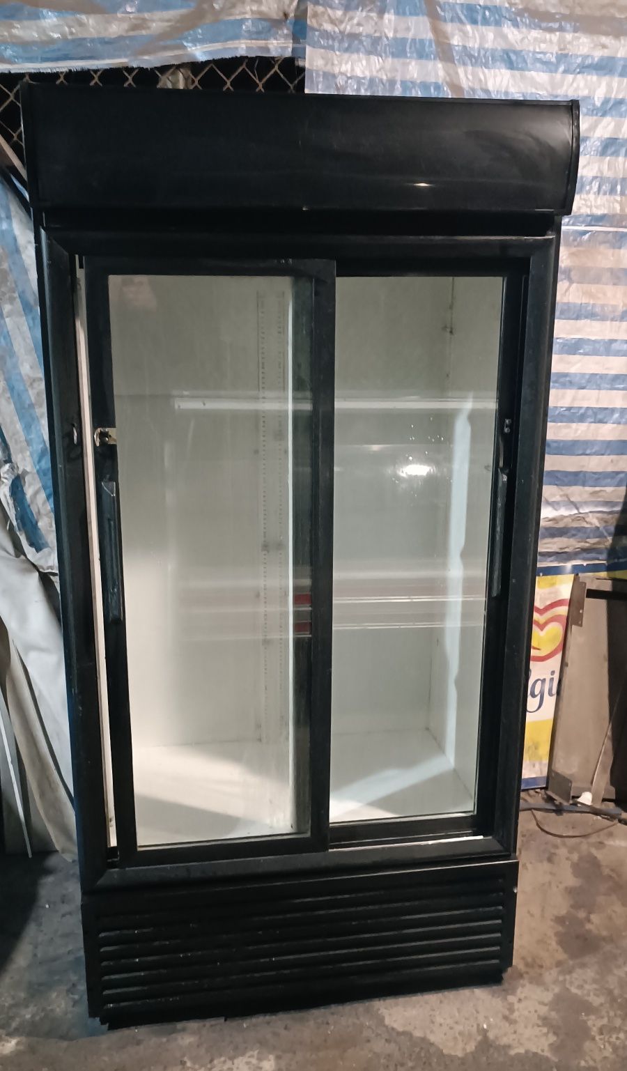 Холодильна шафа двудверна.1 м.Frigorex.Вітрина холодильна .
