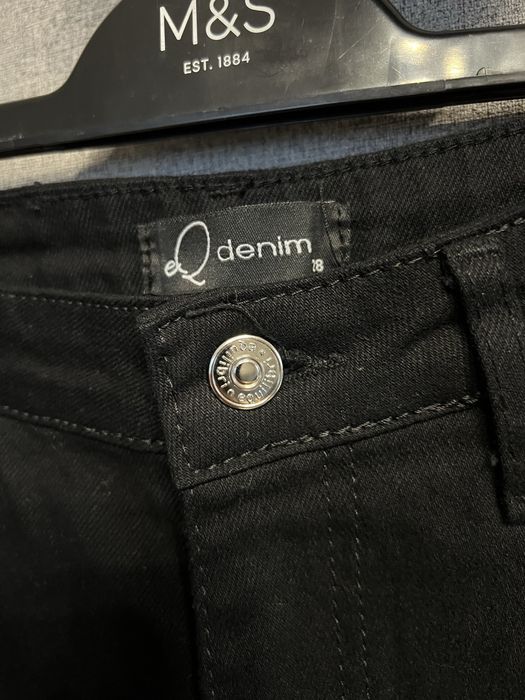 Нові жіночі джинси МОМ розміру С