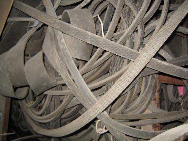 Ремінь привідний клиновий - плоский профіль А,В,С- 3100 мм.