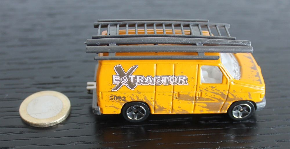 Miniatura Ford Econoline Extractor ECH1/63 n.º 270/271 da Majorette