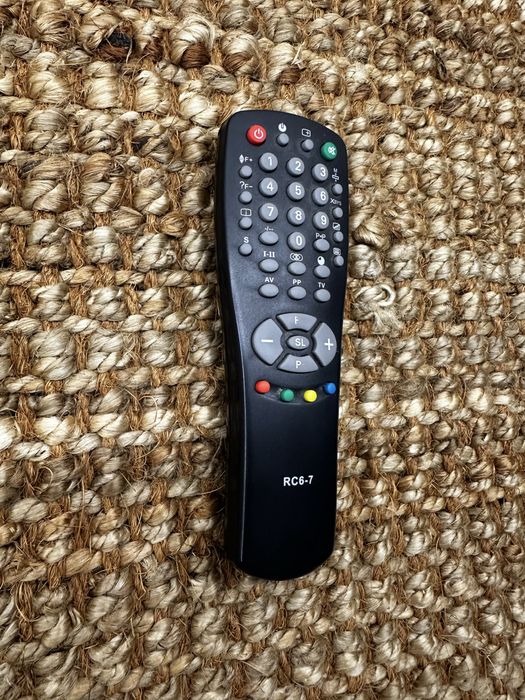 Пульт універсальний RC6-7 для телевізорів та ТВ-тюнерів