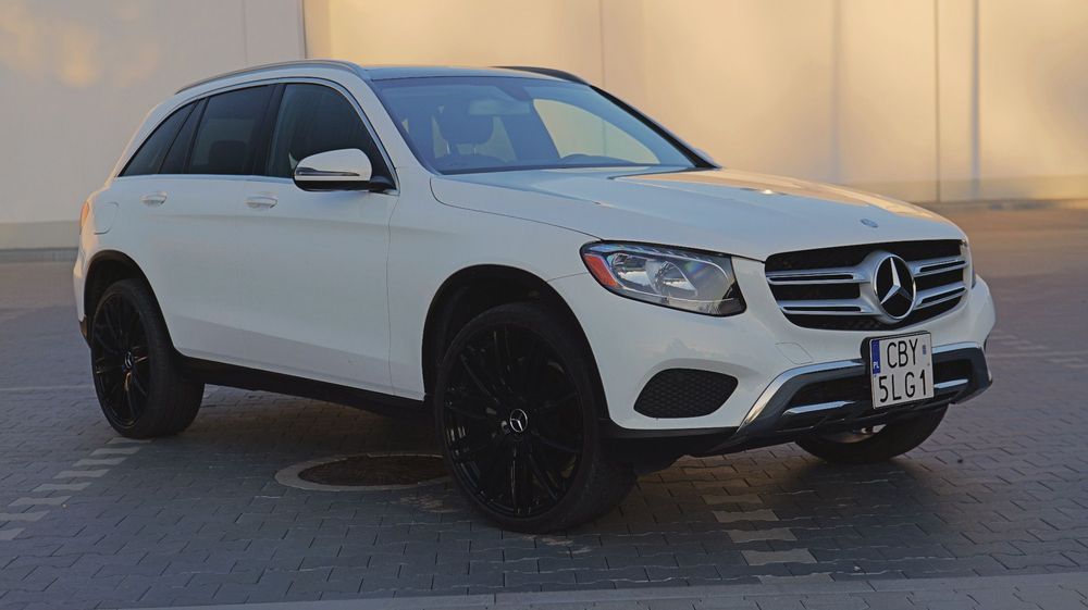 Mercedes-Benz GLC GLC  300 2016 r, super stan, org.felga 22 cali, mały przebieg