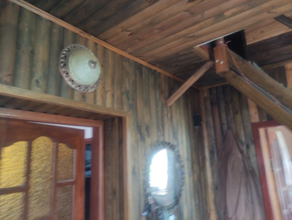 Будинок на 5 кімнат  , +Літня кухня та ,2, гаражі