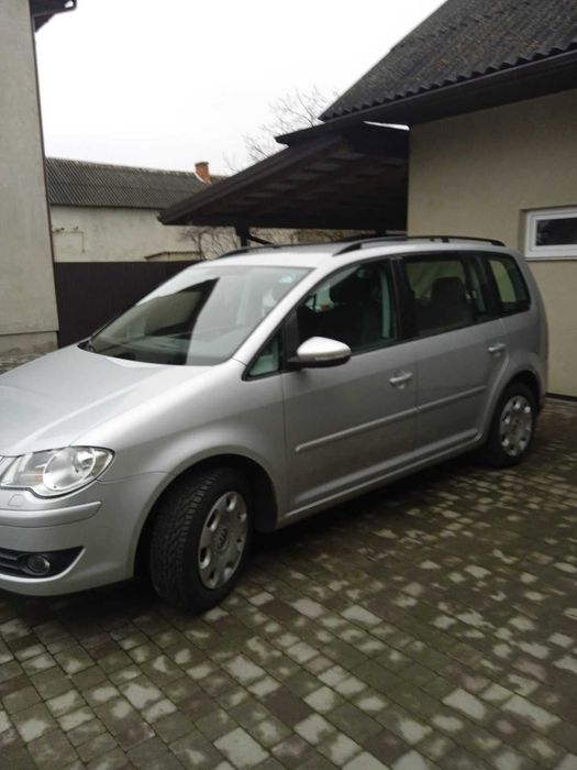 Продам Volkswagen Touran 1.9tdi 2010р.в
