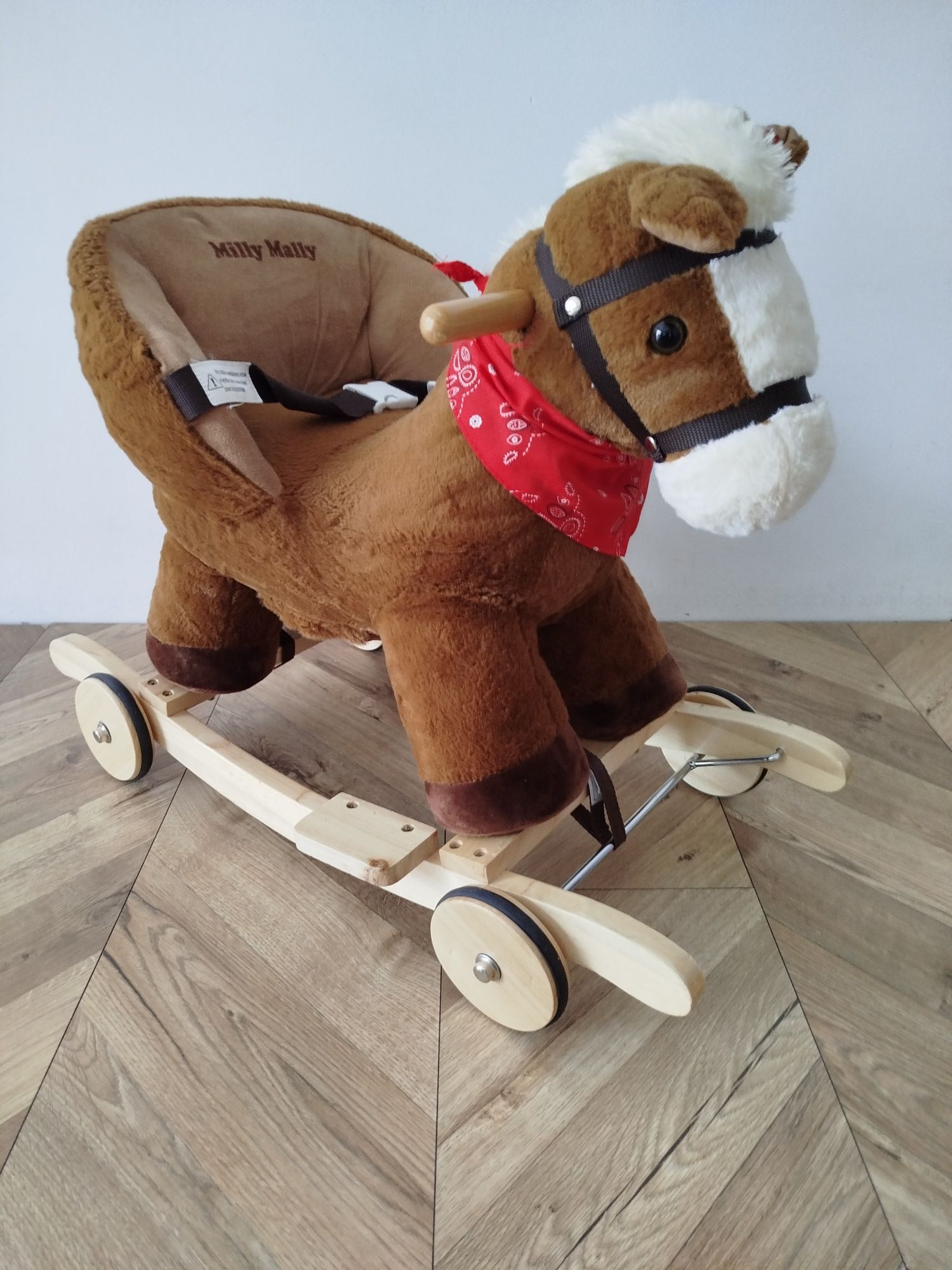 Konik na biegunach Milly Mally