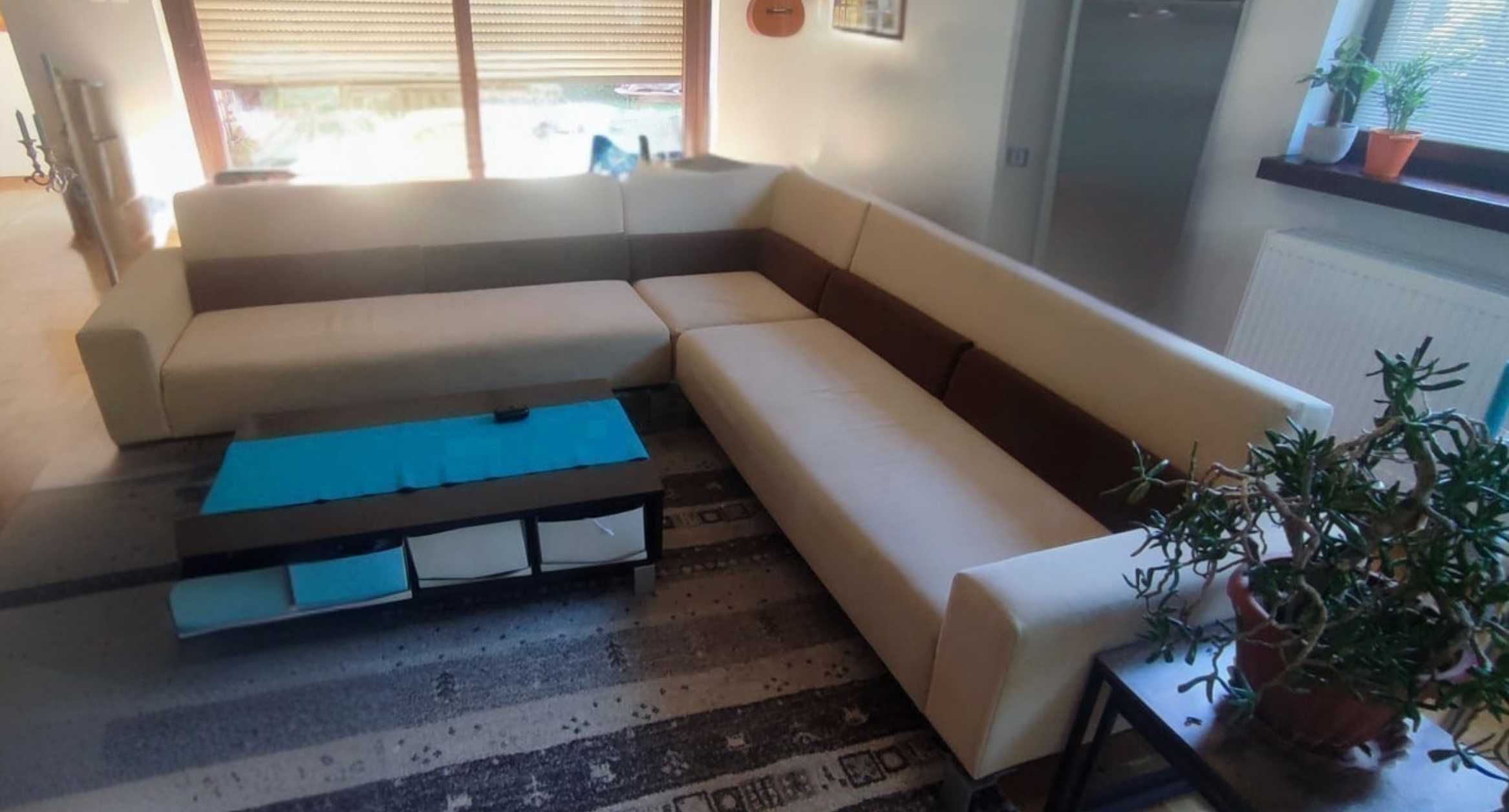 Sofa narożna duża, nowoczesna w dobrym stanie