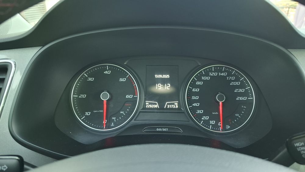 Seat Leon FR 2016 2.0 TDI 184cv DSG