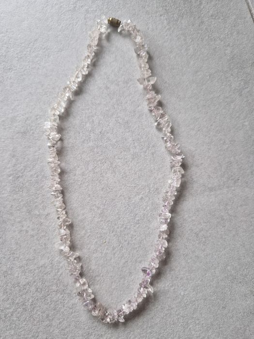 Śliczny naszyjnik z kryształami górskimi, okazja!