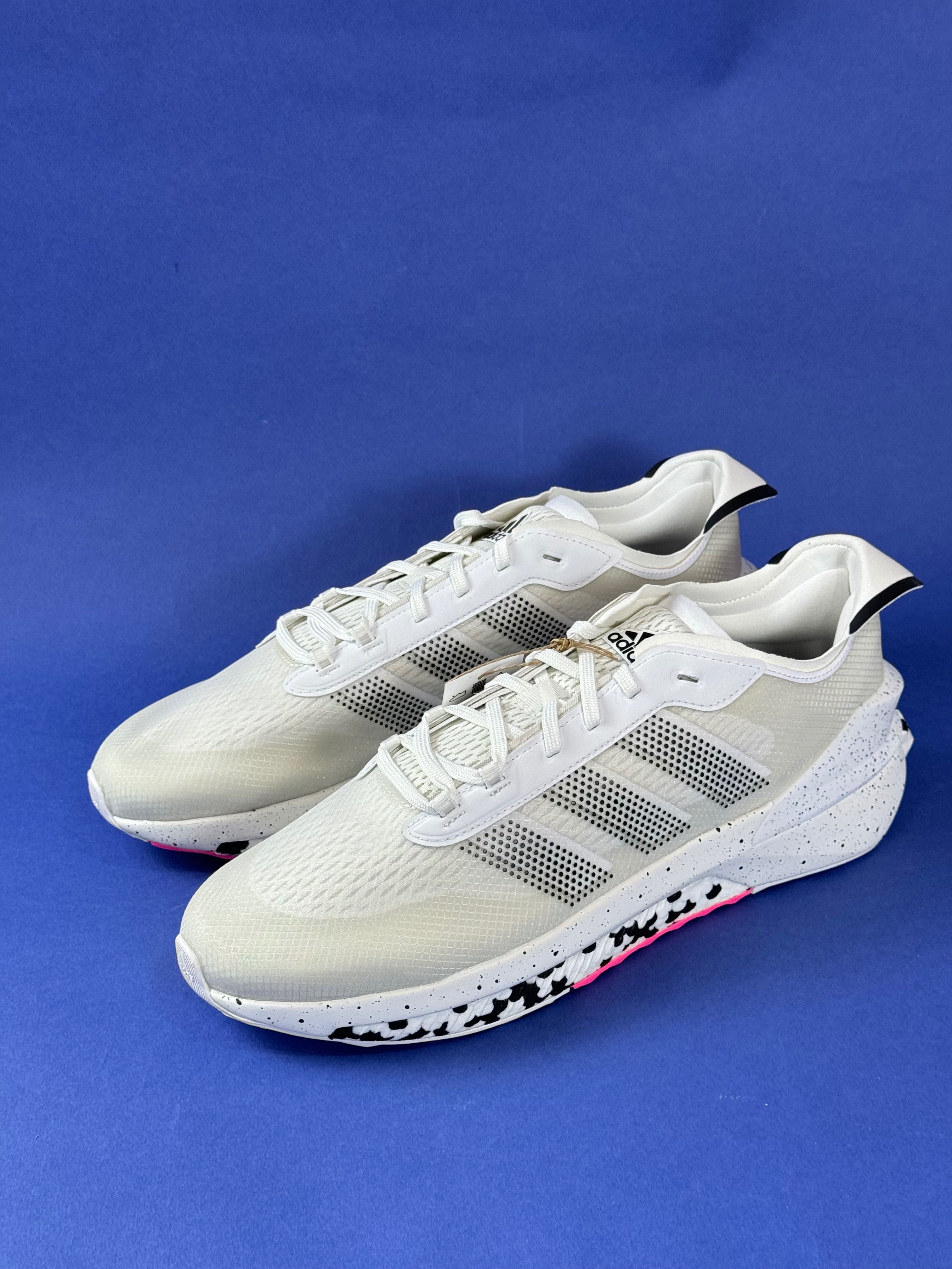 Чоловічі легкі літні кросівки Adidas Avryn 46.5 розмір