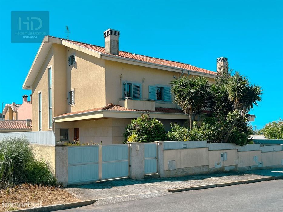 Moradia Geminada T3+1 Venda em Arcozelo,Vila Nova de Gaia