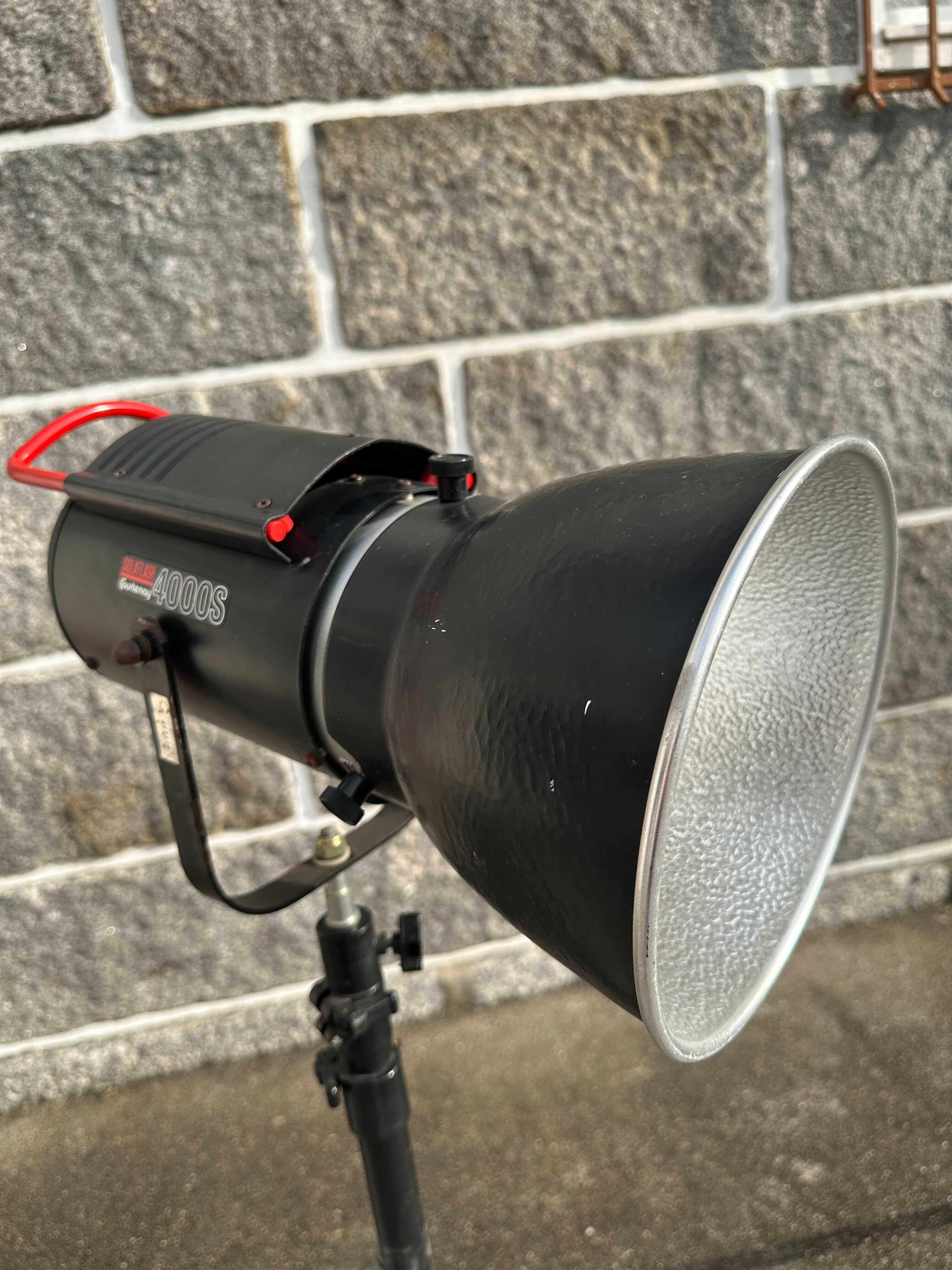 Cabeças de Luz 4000S