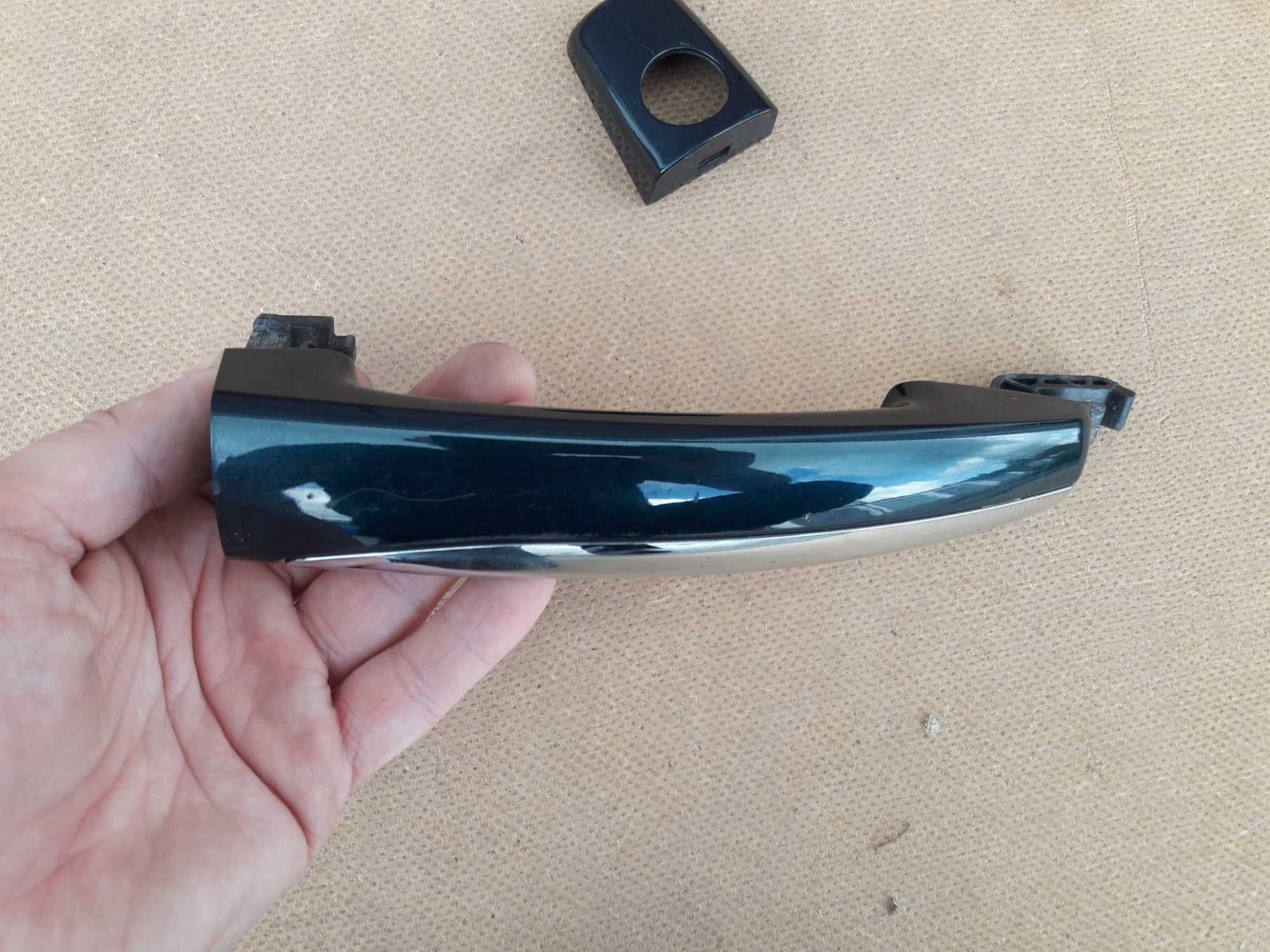 Klamka Zewnętrzna Przednia Lewa Z Chromem Opel Corsa E 2014-19