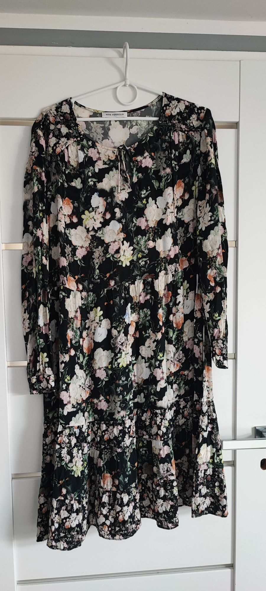 Sukienka l/xl Vito vergelis