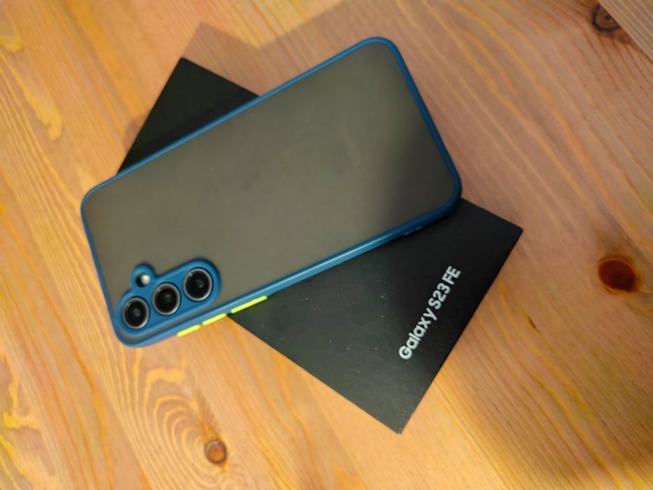 Samsung S23fe 8/128gb