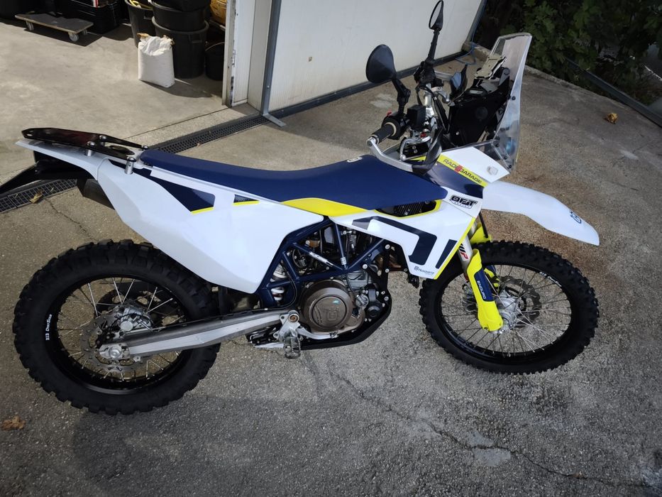Husqvarna 701 Enduro 2021 • 7.852 km • Escape Remus • Extras Premium