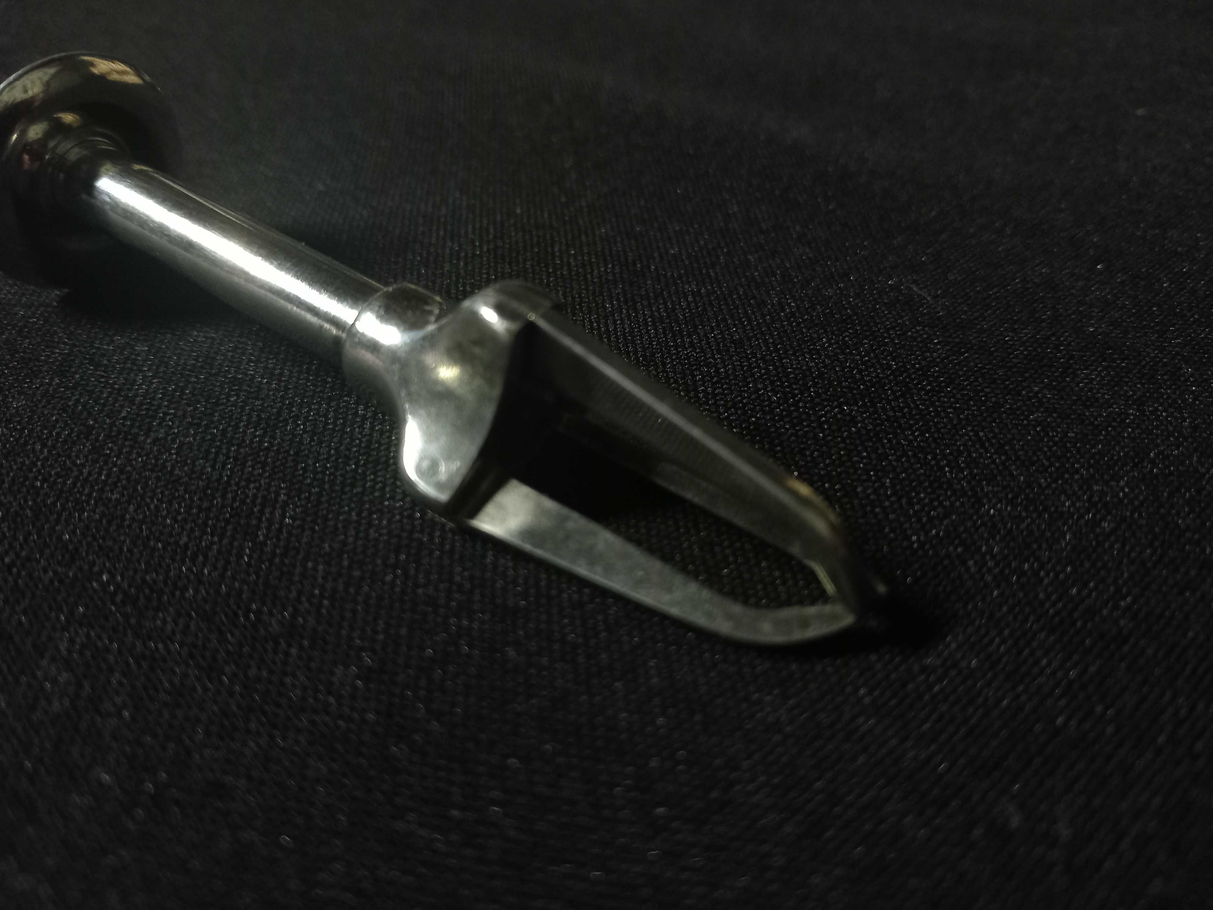 Casquinha - Invulgar pinça para cubos e açúcar