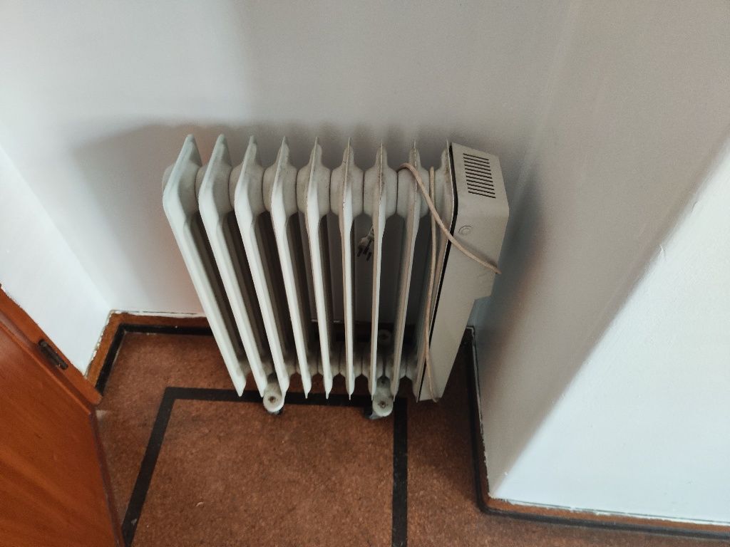 Aquecedor a óleo marca siemens