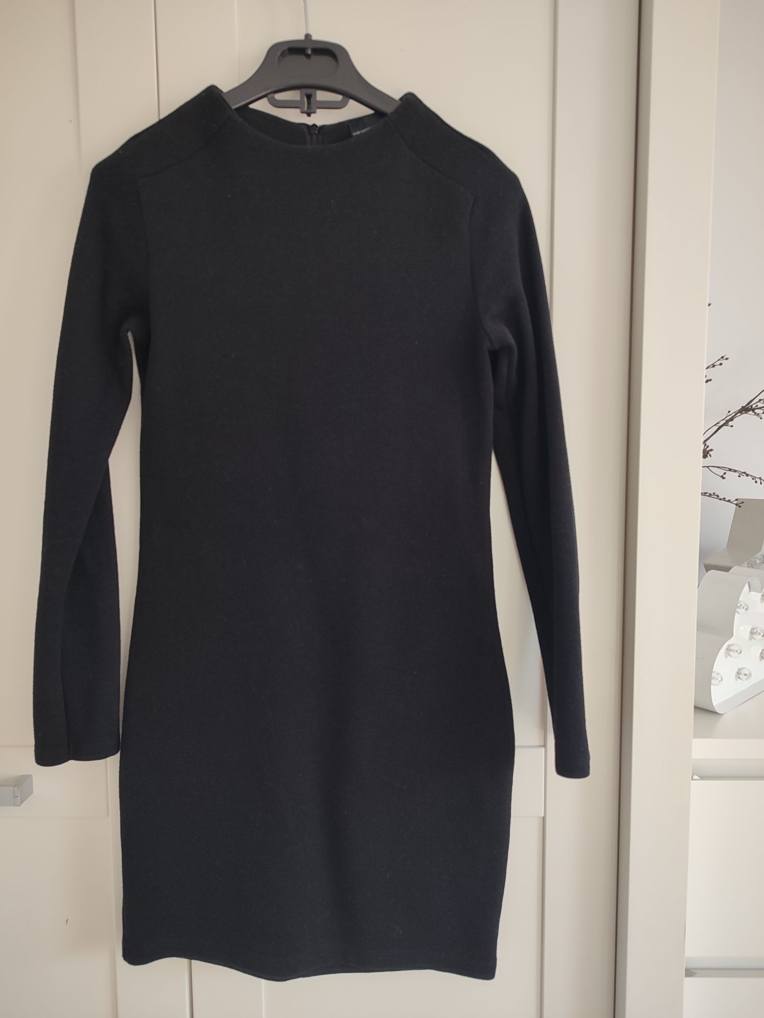Sukienka Zara 36 S czarna mini prążek grubsza  mała czarna