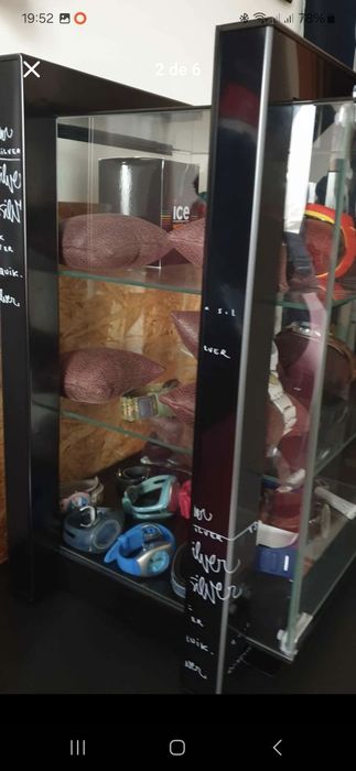 Vitrine relógios da quiksilver