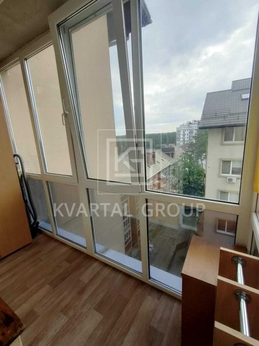 БЕЗ КОМІСІЇ! світла Однокімнатна квартира з ремонтом. ПОКРОВСЬКИЙ парк