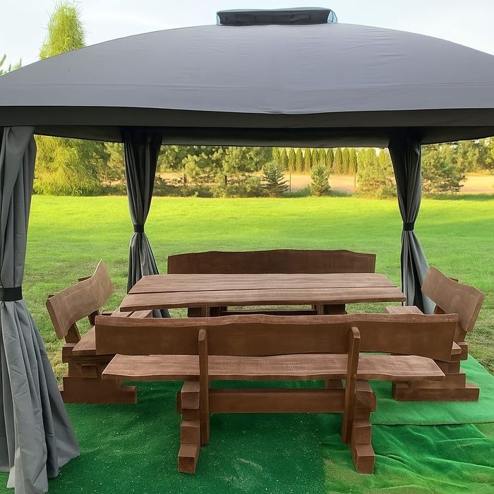 Drewniane meble ogrodowe