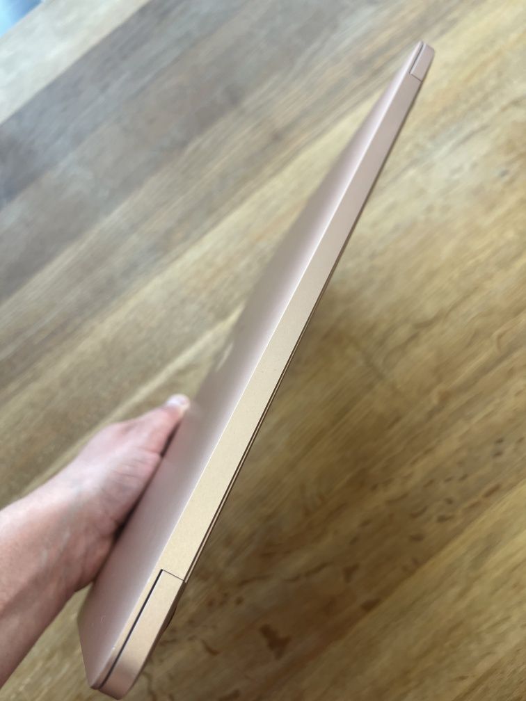 Macbook air M1 2020 8/256