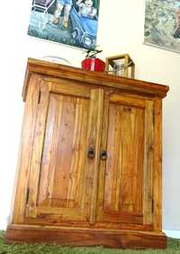 Orientalna niska komoda / szafka z drewna egzotycznego palisander