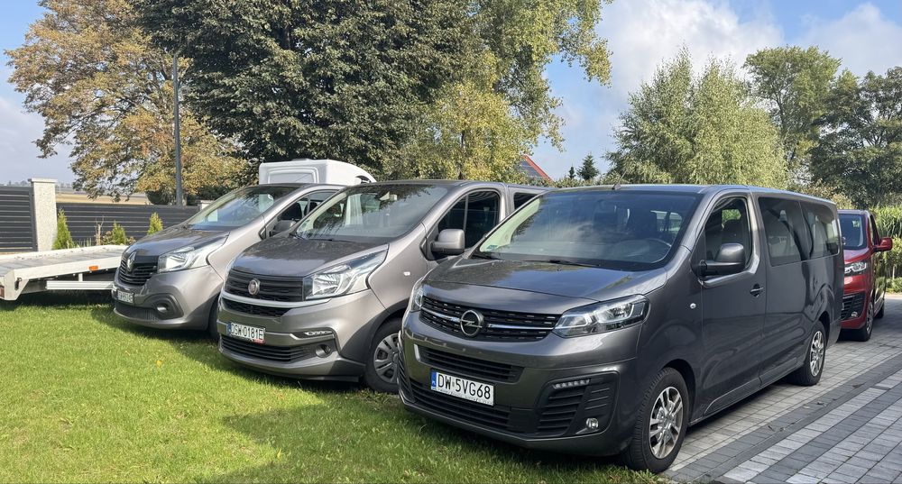 Wypożyczalnia samochodów osobowych, wynajem busa 9 osobowego