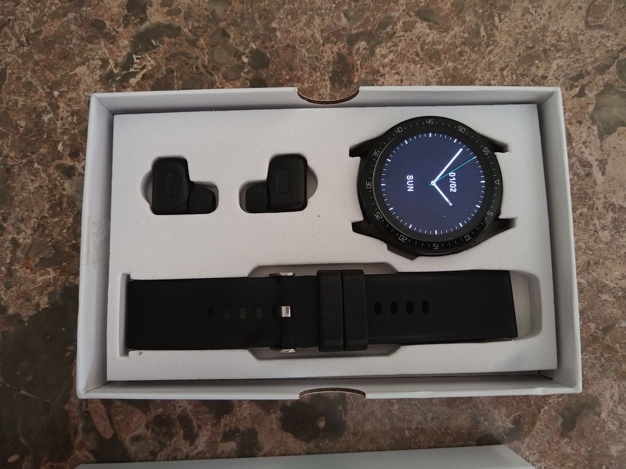 Smart Watch TWS Headset 
C/ Novo