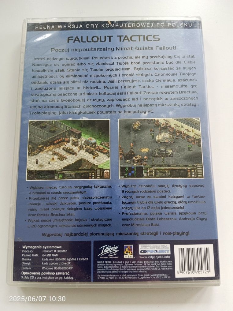 Fallout Tactics - pudełko i dwie płyty (brak trzeciej) PL