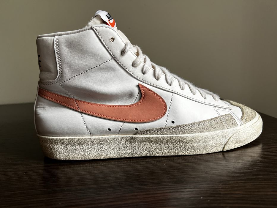 Кеди Nike Blazer Mid 77 White Atomic Pink CZ1055-110 Роз 40 на 25.5 см