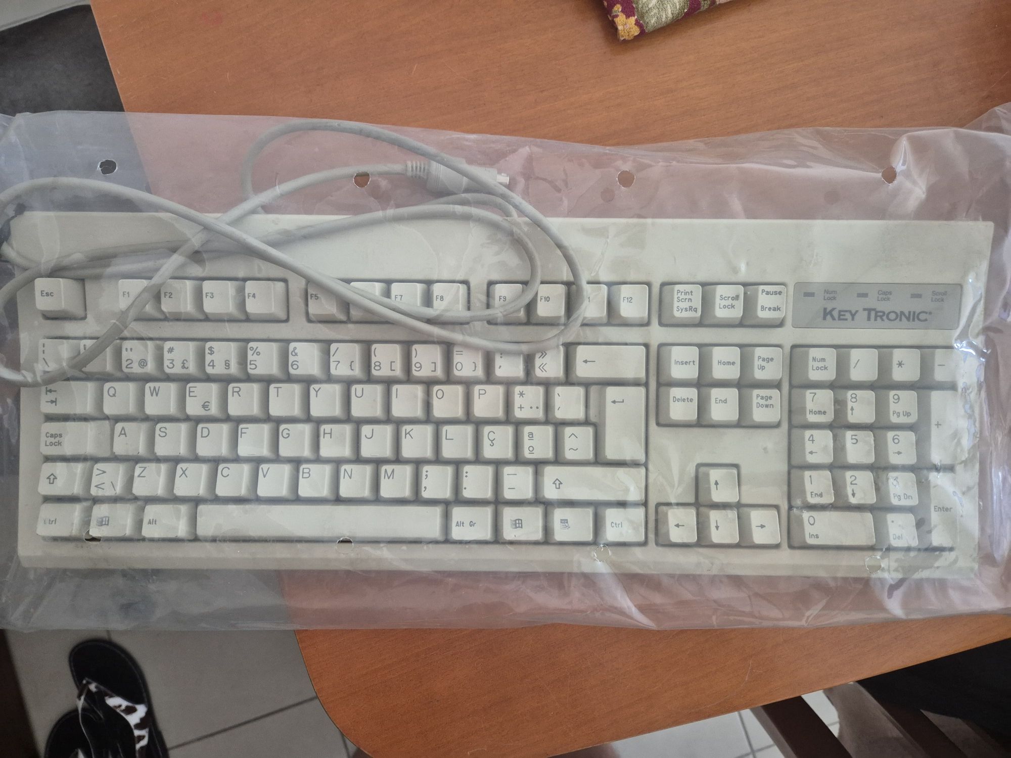 Teclado computador Key Tronic