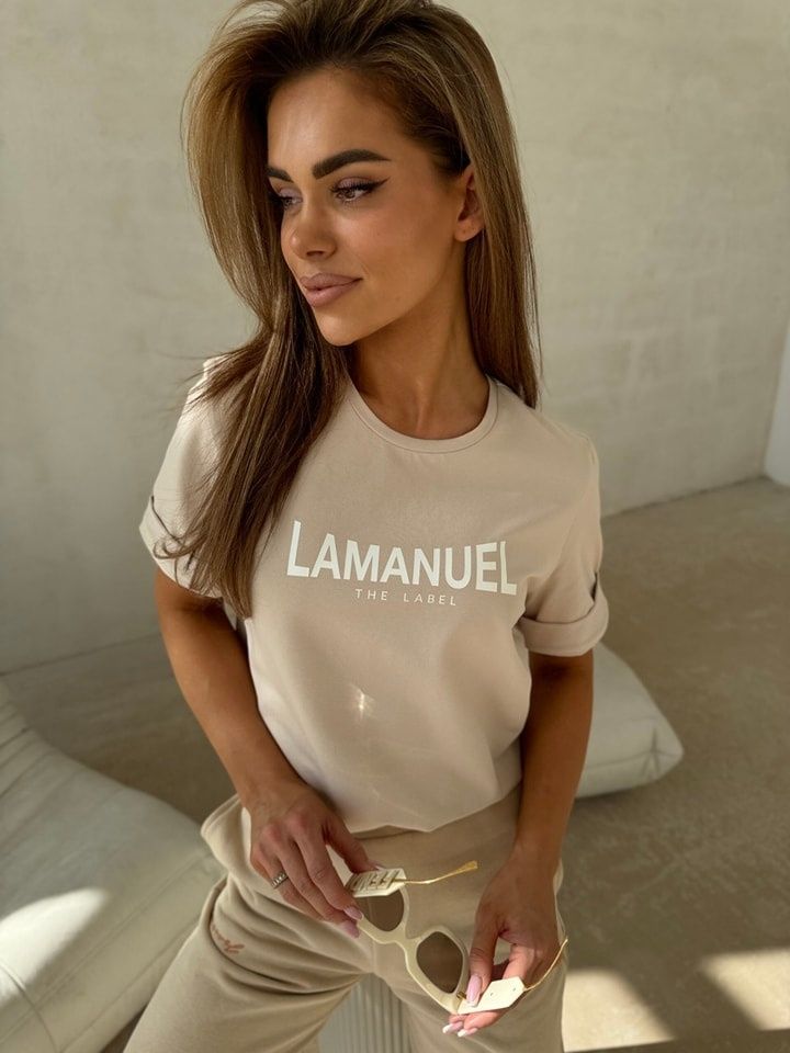 T-shirt LaManuel After Uni lila biały żółty różowy beżowy