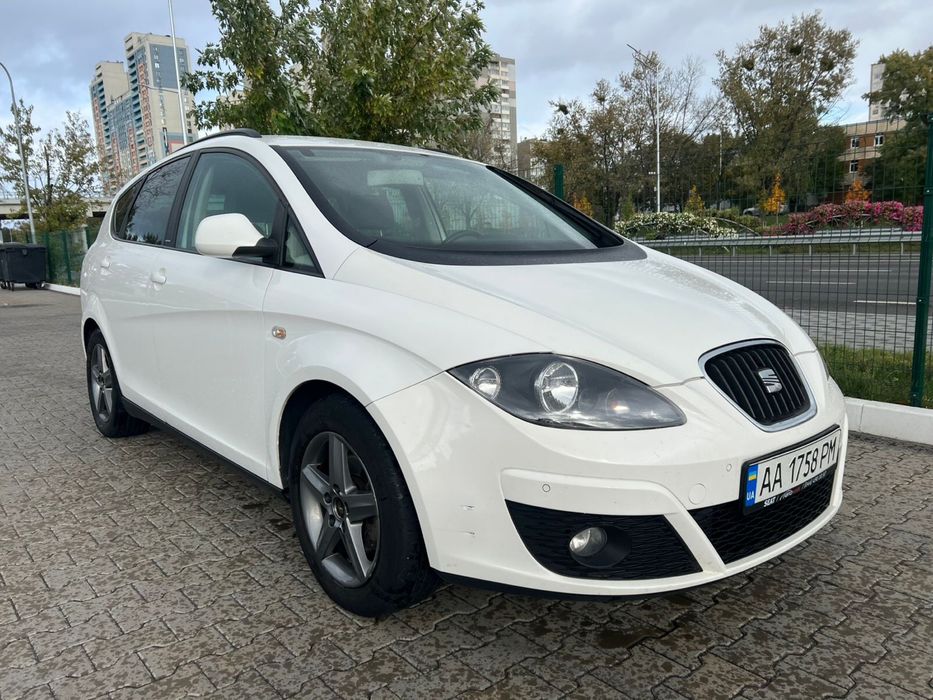 Авто Seat Altea XL 2015