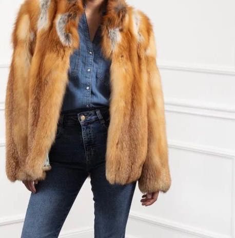 Futro z Lisa Okazja Lis z 5000 zł puszysty miękki stan idealny