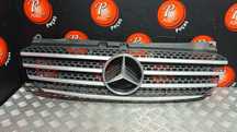 Grelha Frontal Mercedes-Benz Vito / Mixto Caixa (W639)