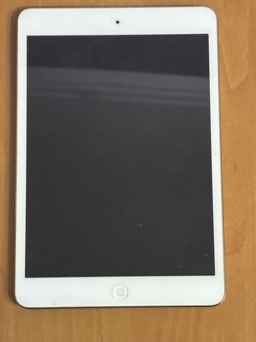 iPad mini Wi-Fi 16GB Silver