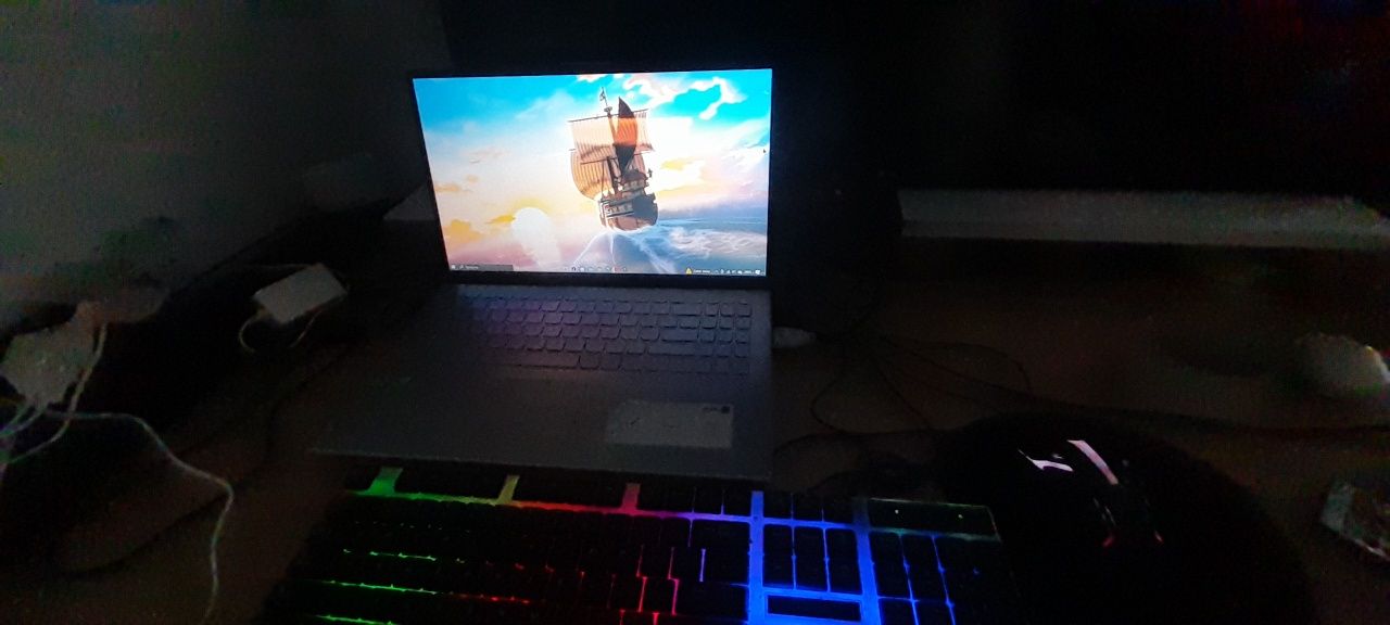 PC Portátil Asus 512gb em bom estado (preço quando comprei 500€)