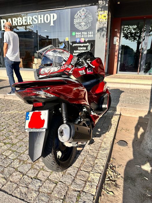 Pcx 2022 com apenas 13.000 km