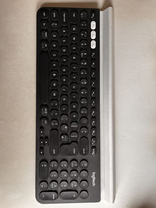 Teclado Logitech K780 Qwerty