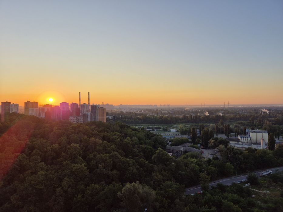 Продаж 2-х кімнатної квартири! Е- Оселя .  пр-т Науки