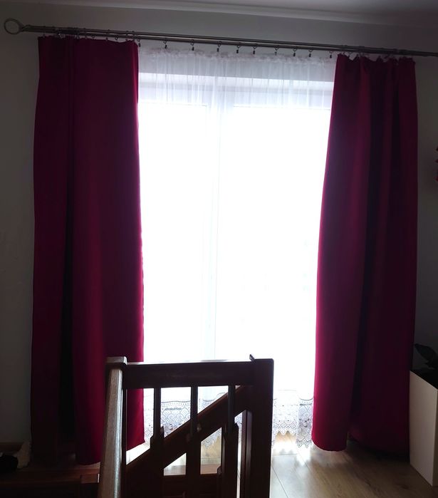 Zasłony zaciemniające 95% czerwone blakout