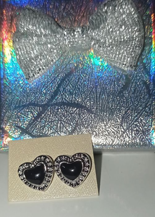 Nowe kolczyki serca srebrne czarne ze stali nierdzewnej