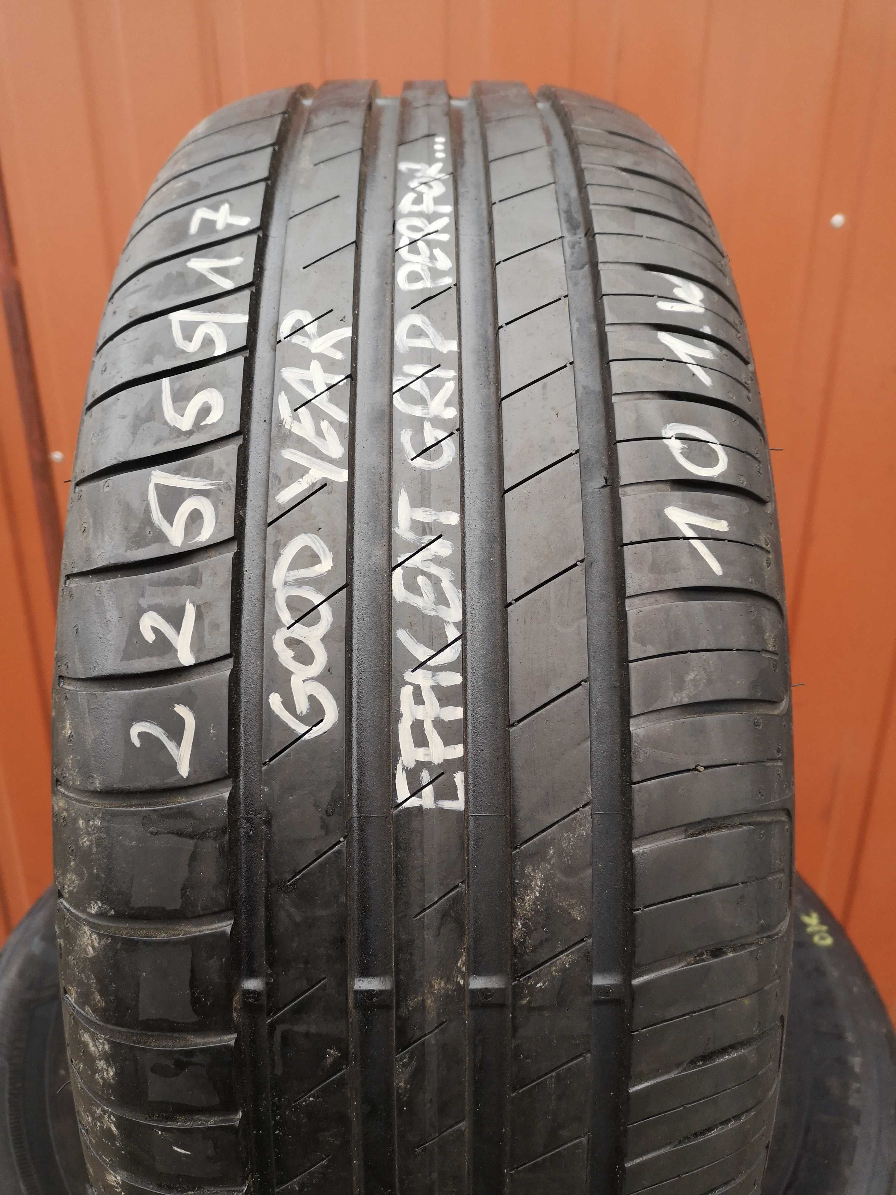 225/55 R17 101W - GoodYear Efficient Grip Performance (1 sztuka)